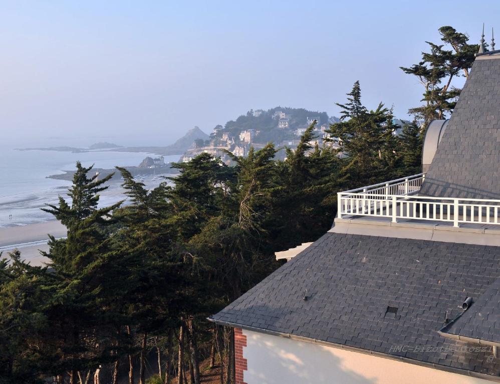 Les Villas Du Spa Пленеф-Валь-Андре Екстер'єр фото